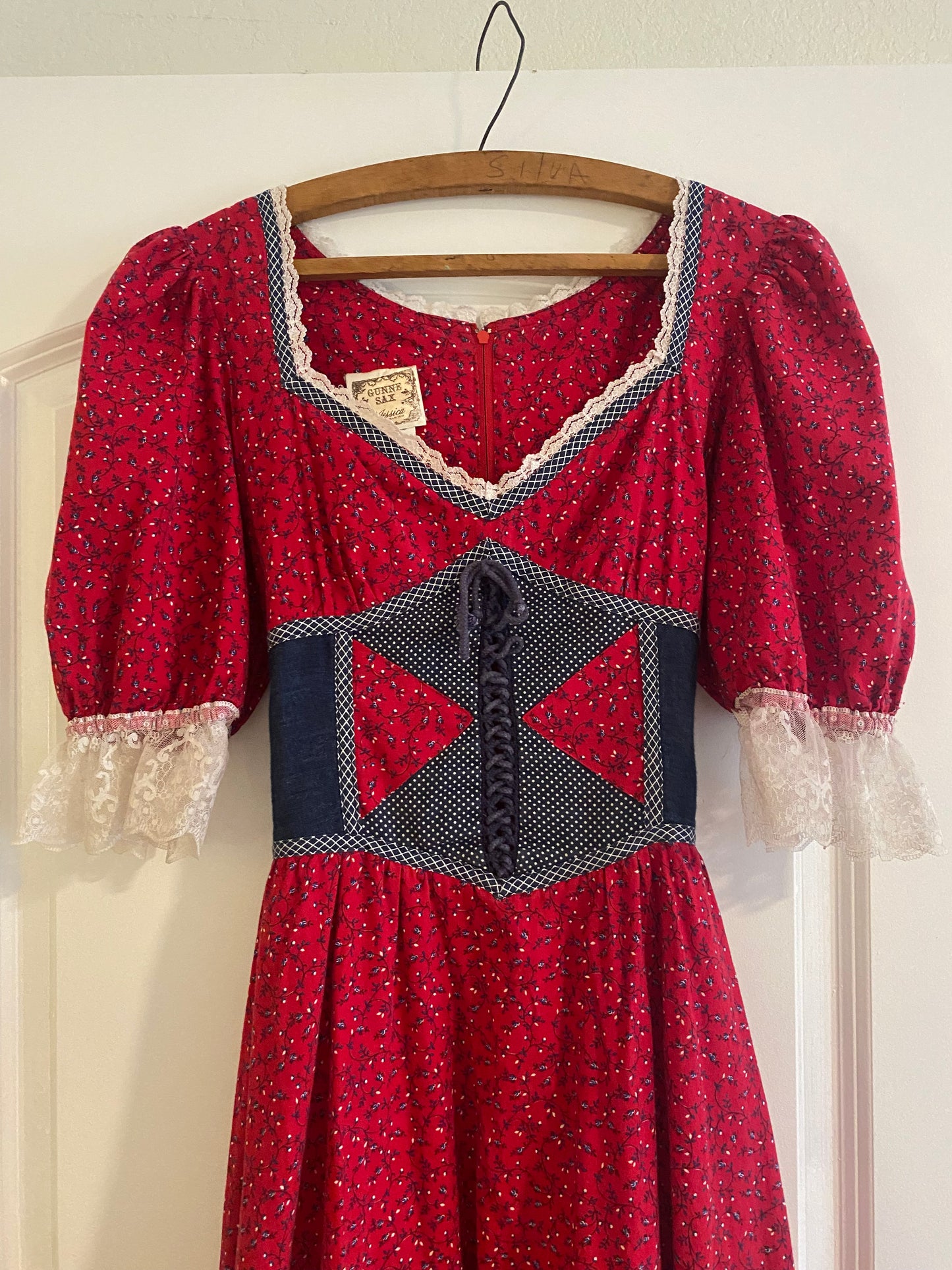 1970s Gunne Sax Red Calico Corset Dress size 11