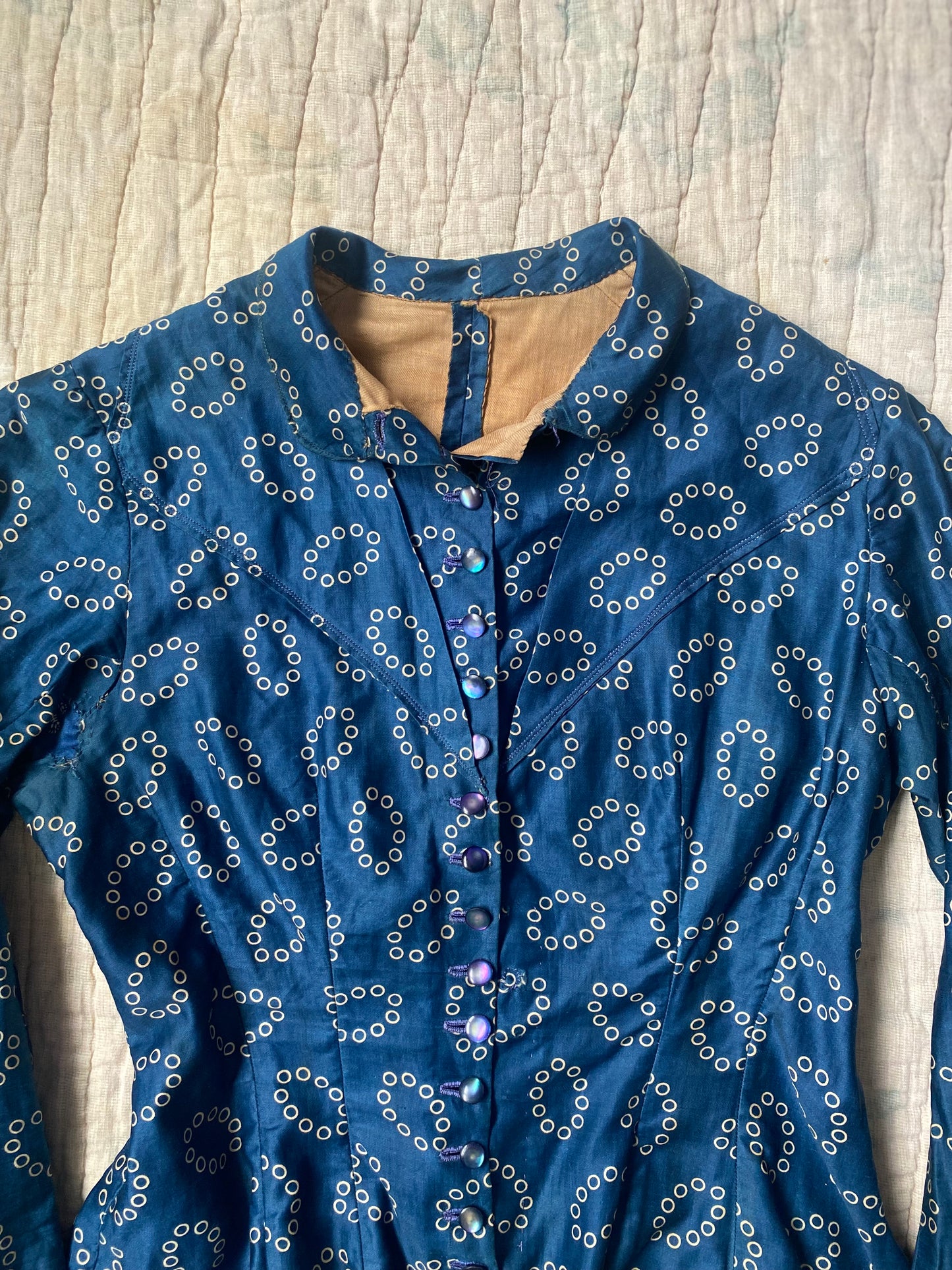 Late 1800s Early 1900s Antique Blue Cotton Calico Bodice Blouse