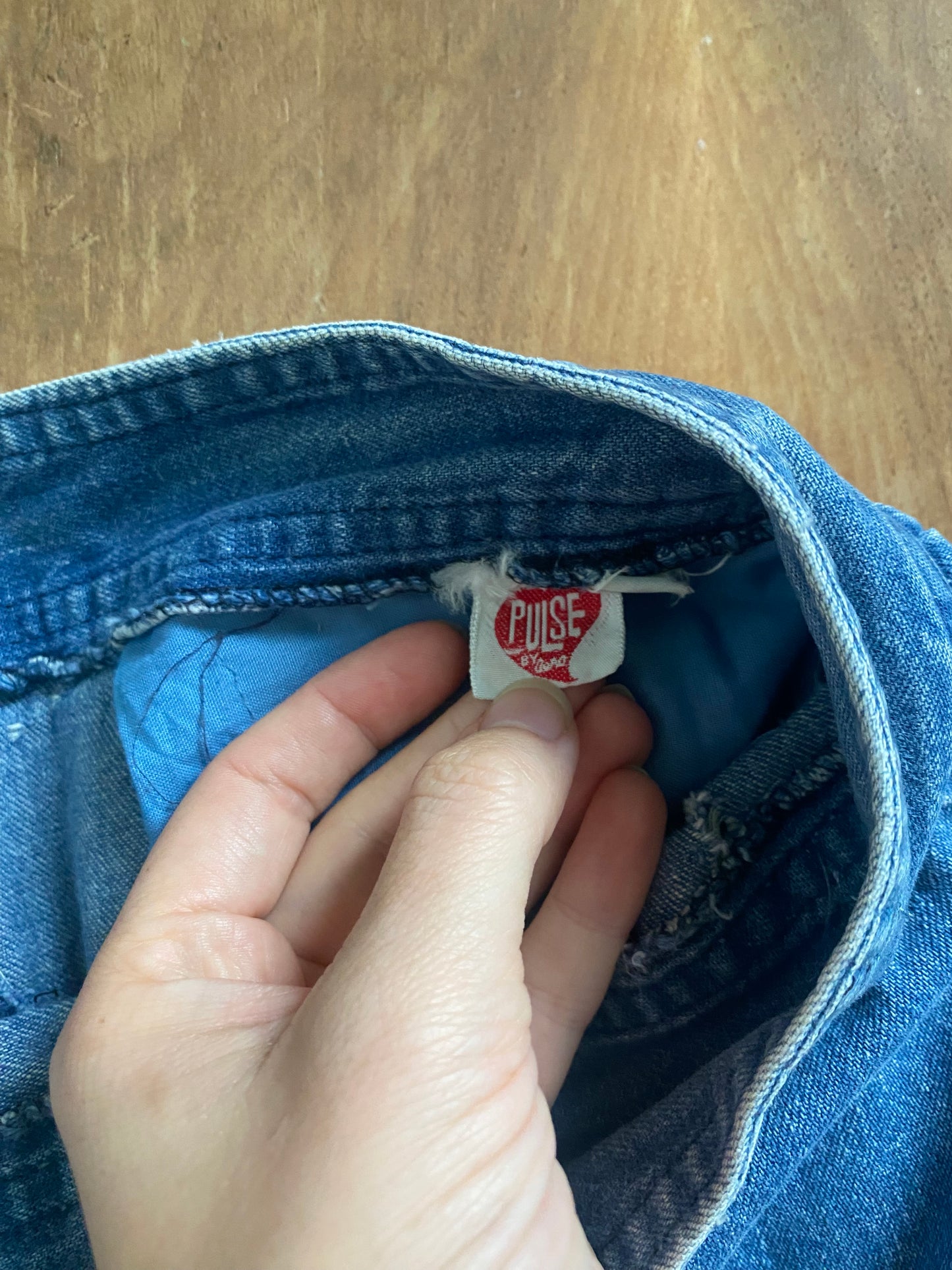 1970s Pulse Denim Bellbottom jeans 26x33