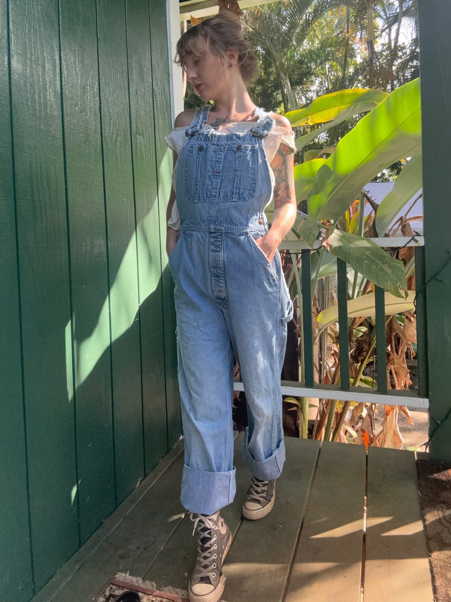 1970s Big Mac light wash denim overalls 32”x31”