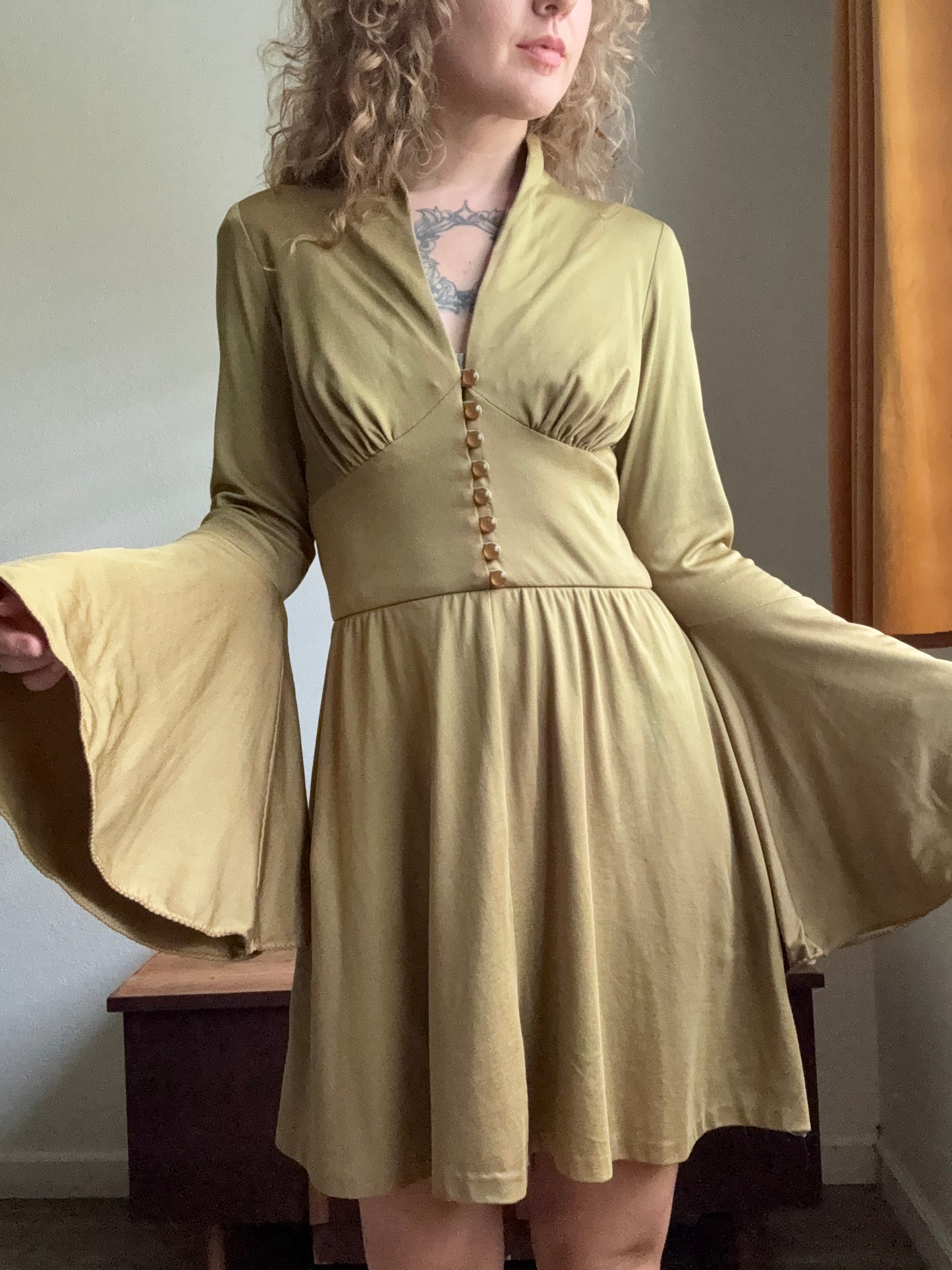 1970s Olive Green Bell Sleeve Mini Dress Medium
