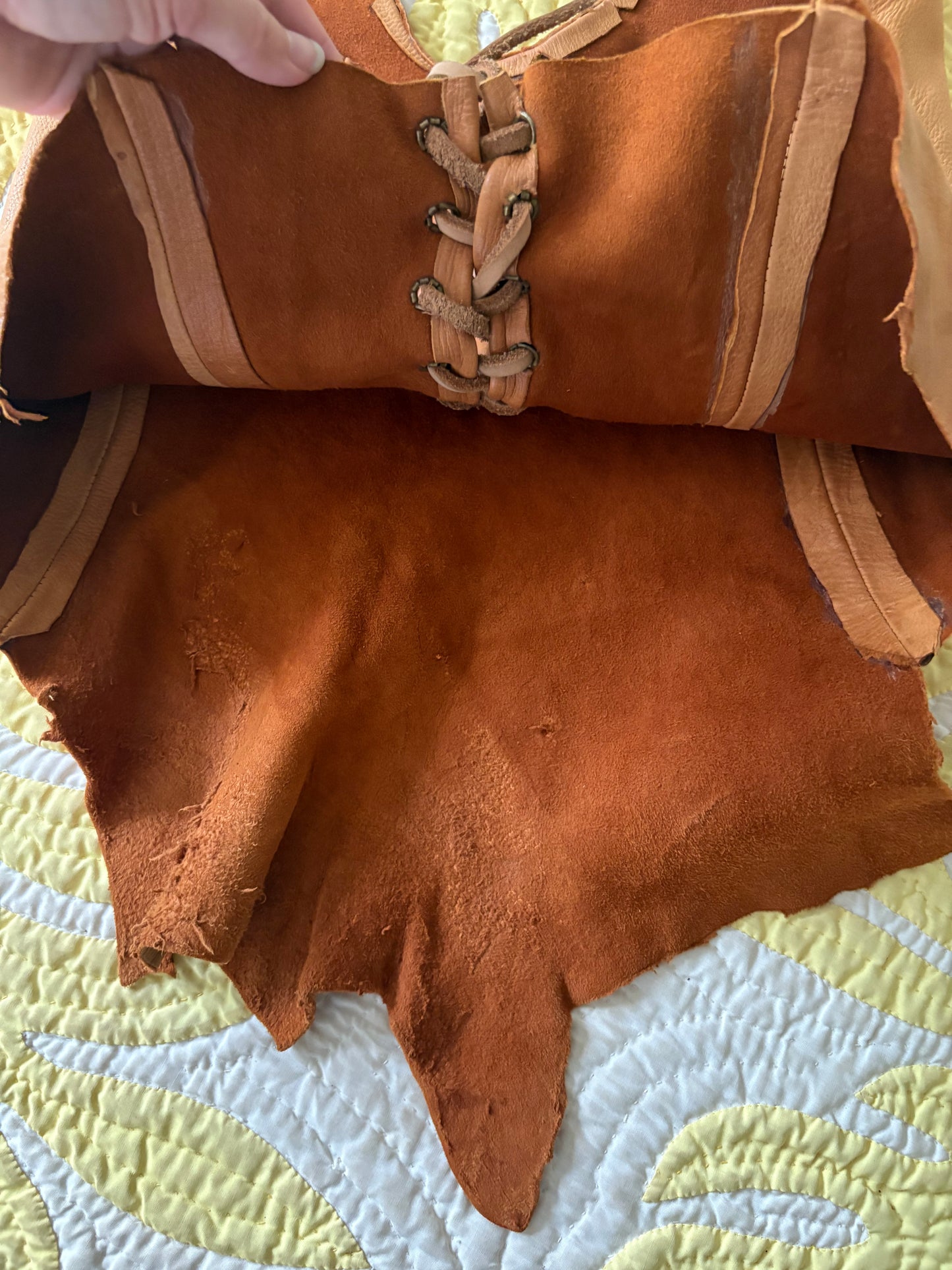 Vintage Tooled Lion Design Buckskin Halter Top Small