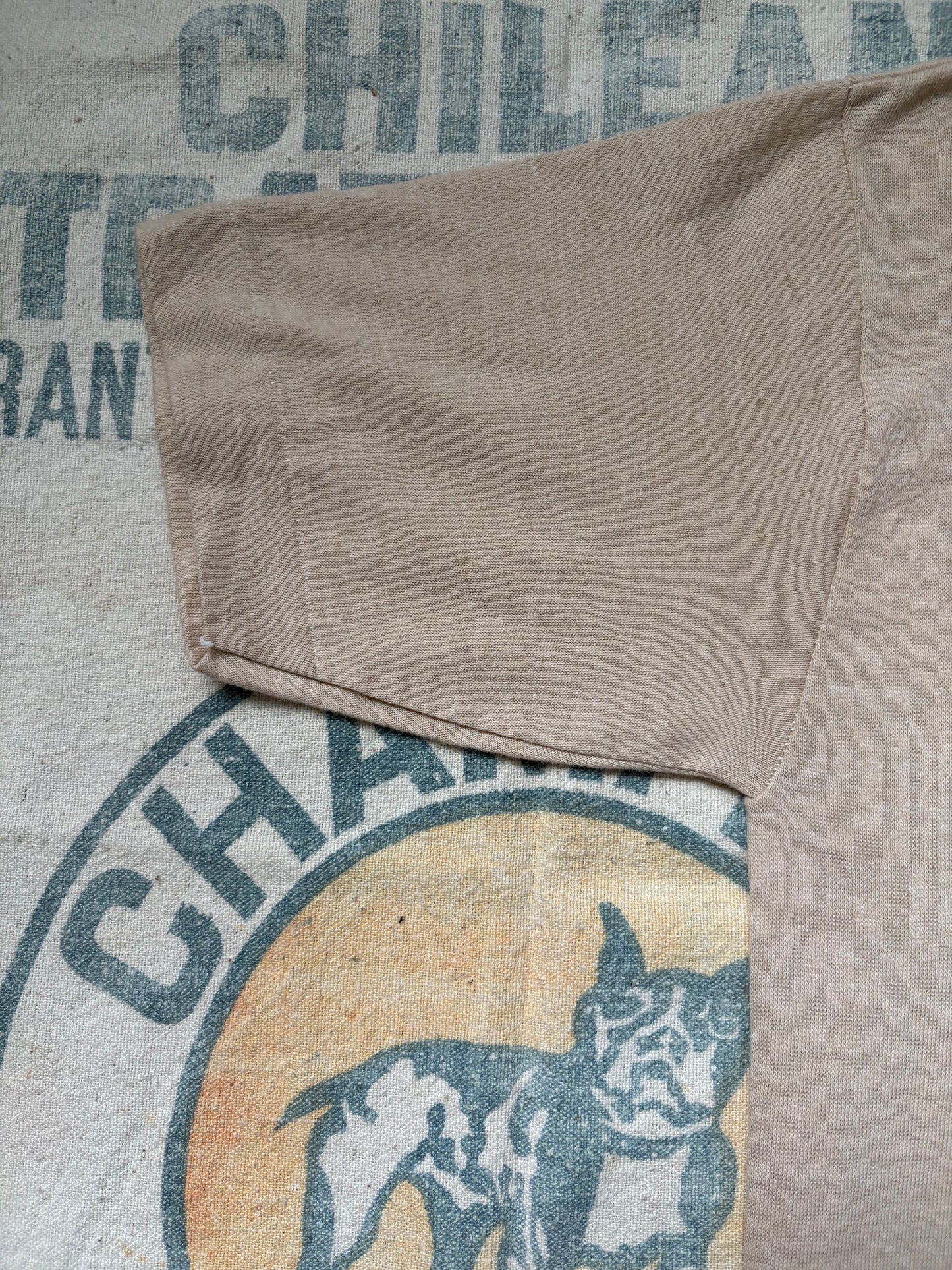 1970s Hawaii Rainbow t shirt