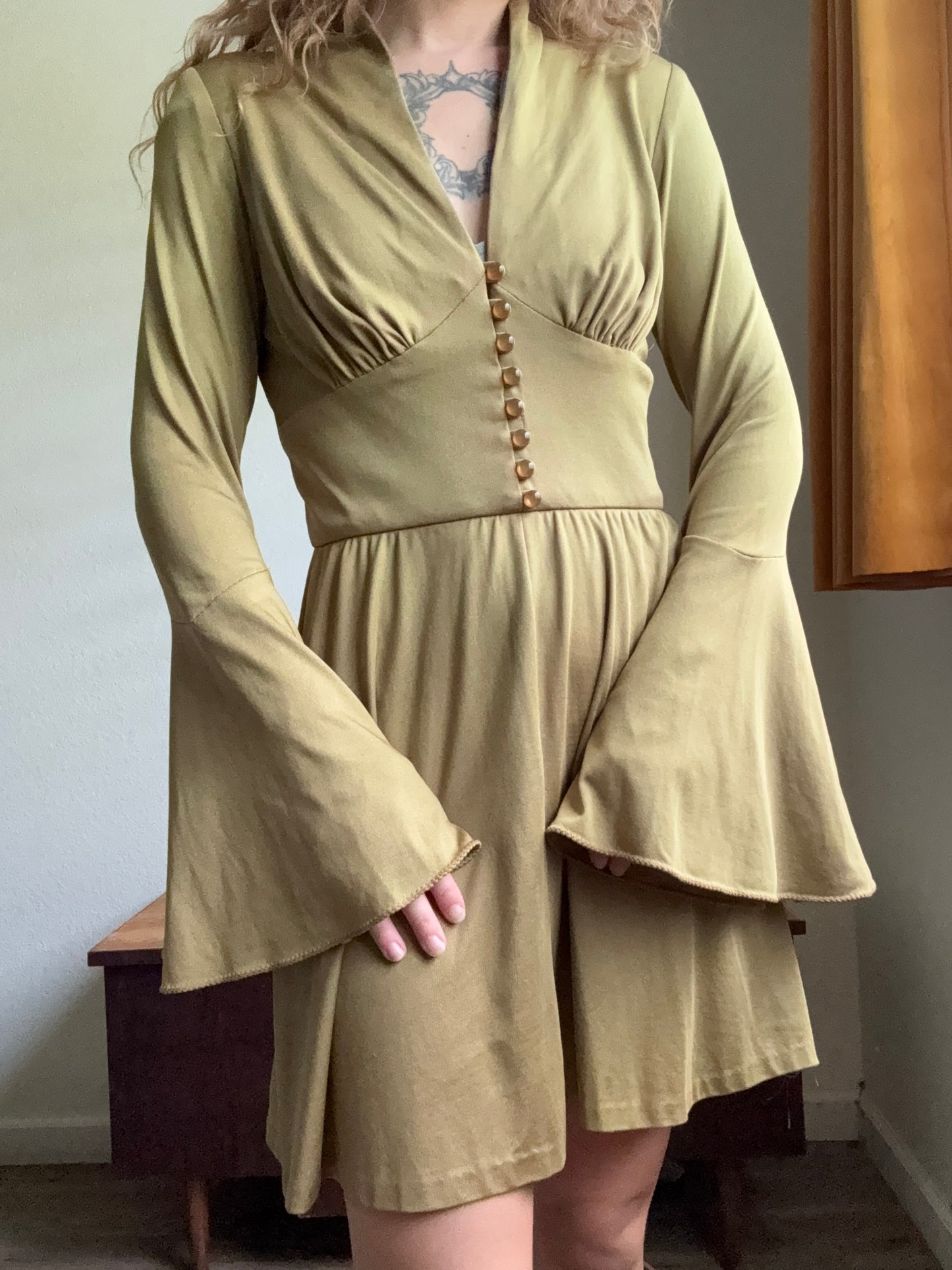1970s Olive Green Bell Sleeve Mini Dress Medium