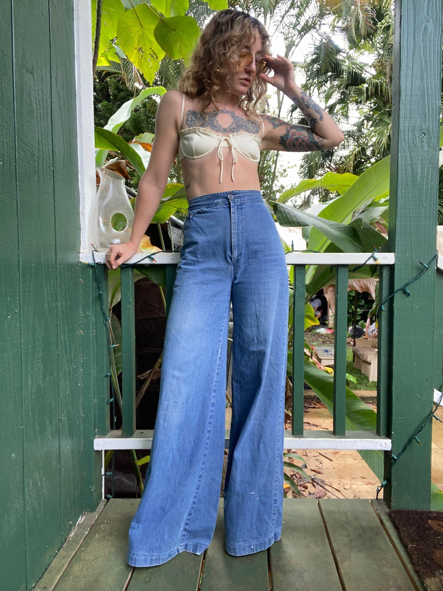 1970s Pulse Denim Bellbottom jeans 26x33