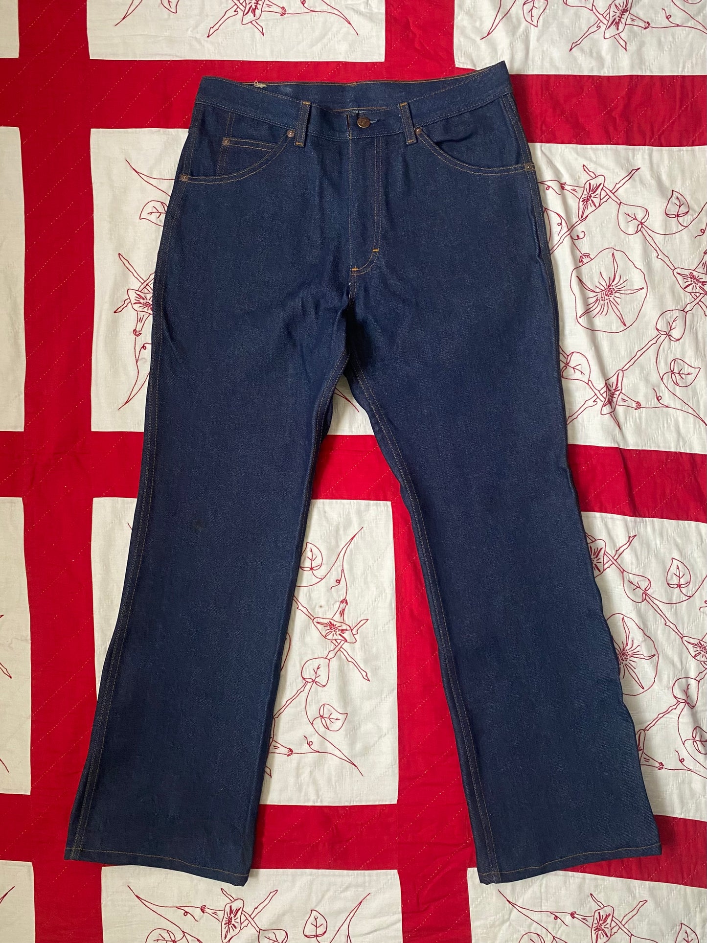 1980s Deadstock Sears Roebucks dark wash denim 33x30