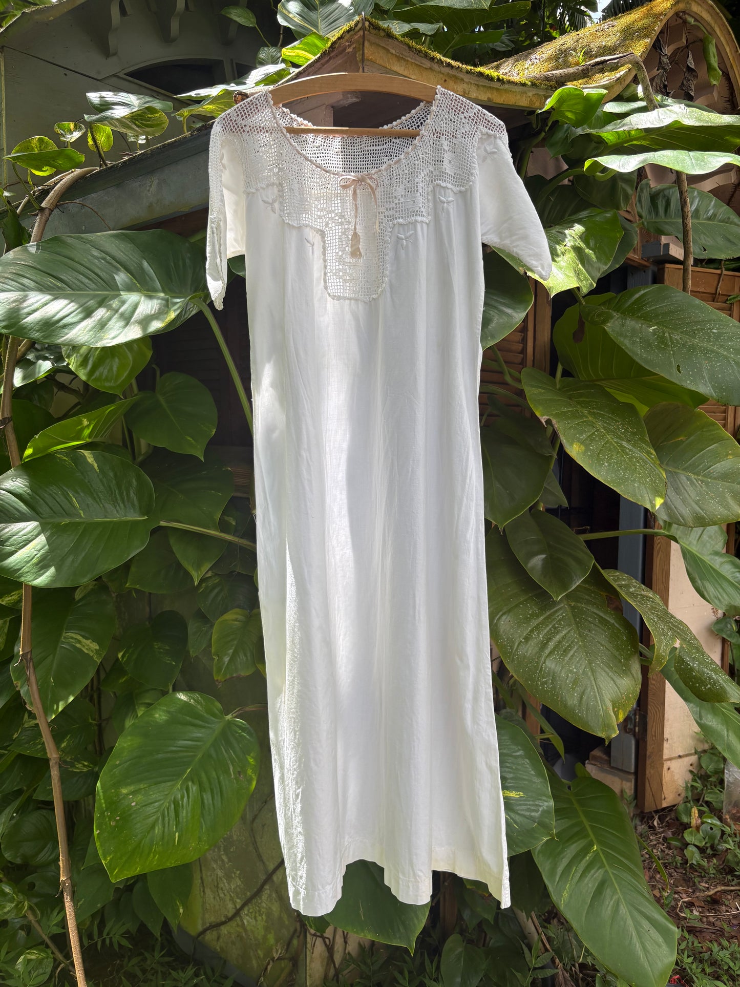 Early 1900s Antique Edwardian Hand Crochet Cotton Gown