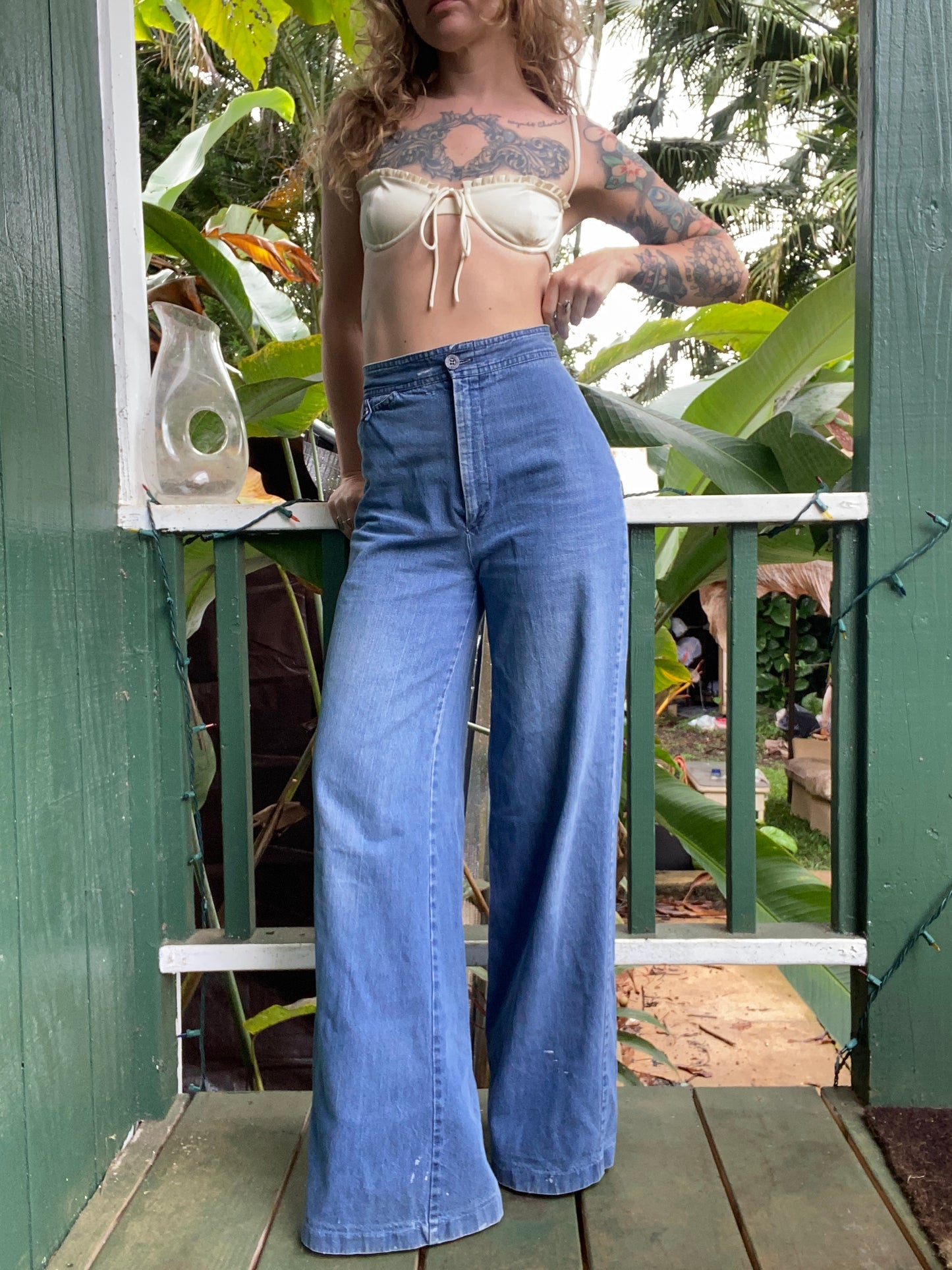 1970s Pulse Denim Bellbottom jeans 26x33