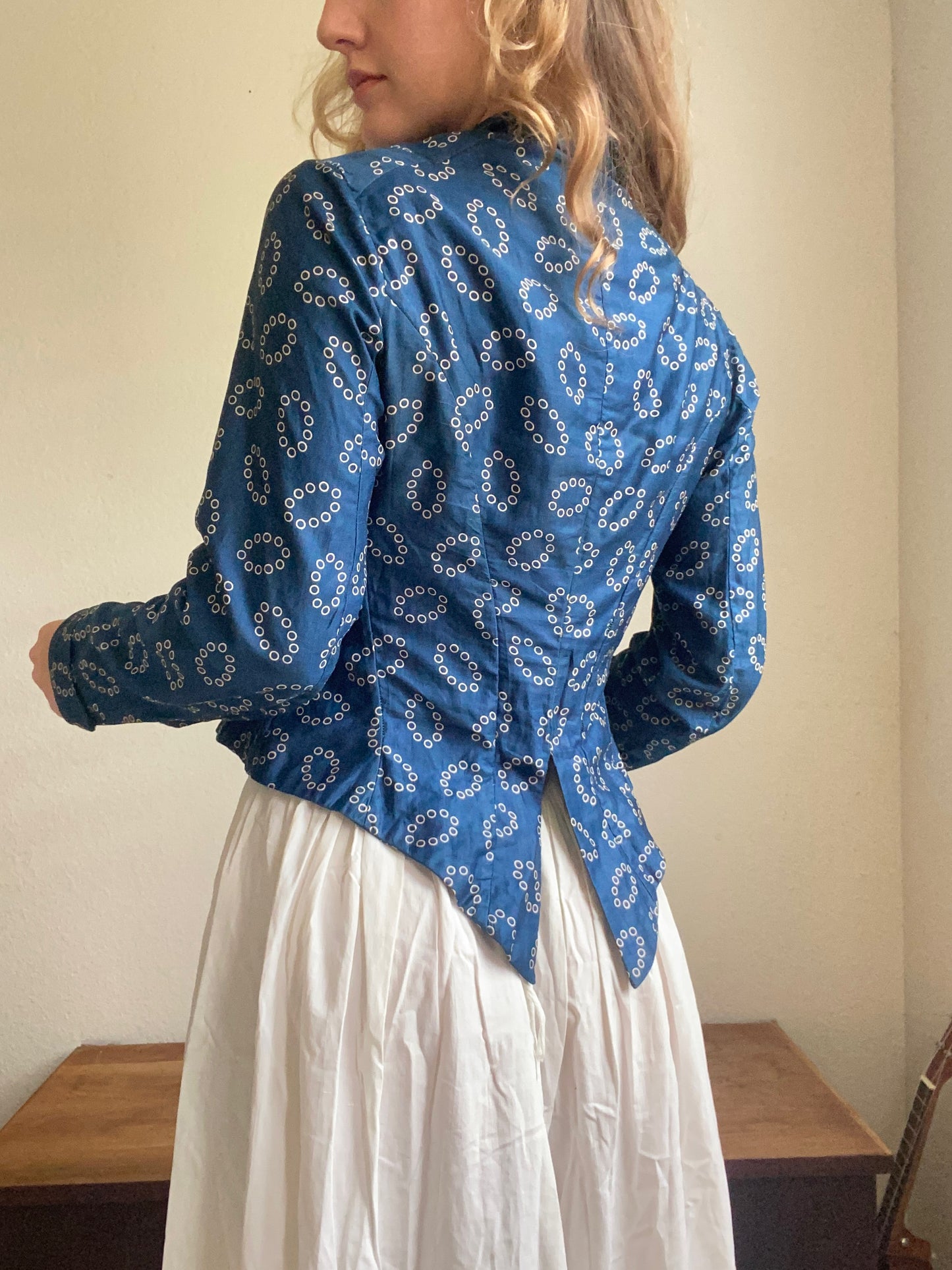 Late 1800s Early 1900s Antique Blue Cotton Calico Bodice Blouse