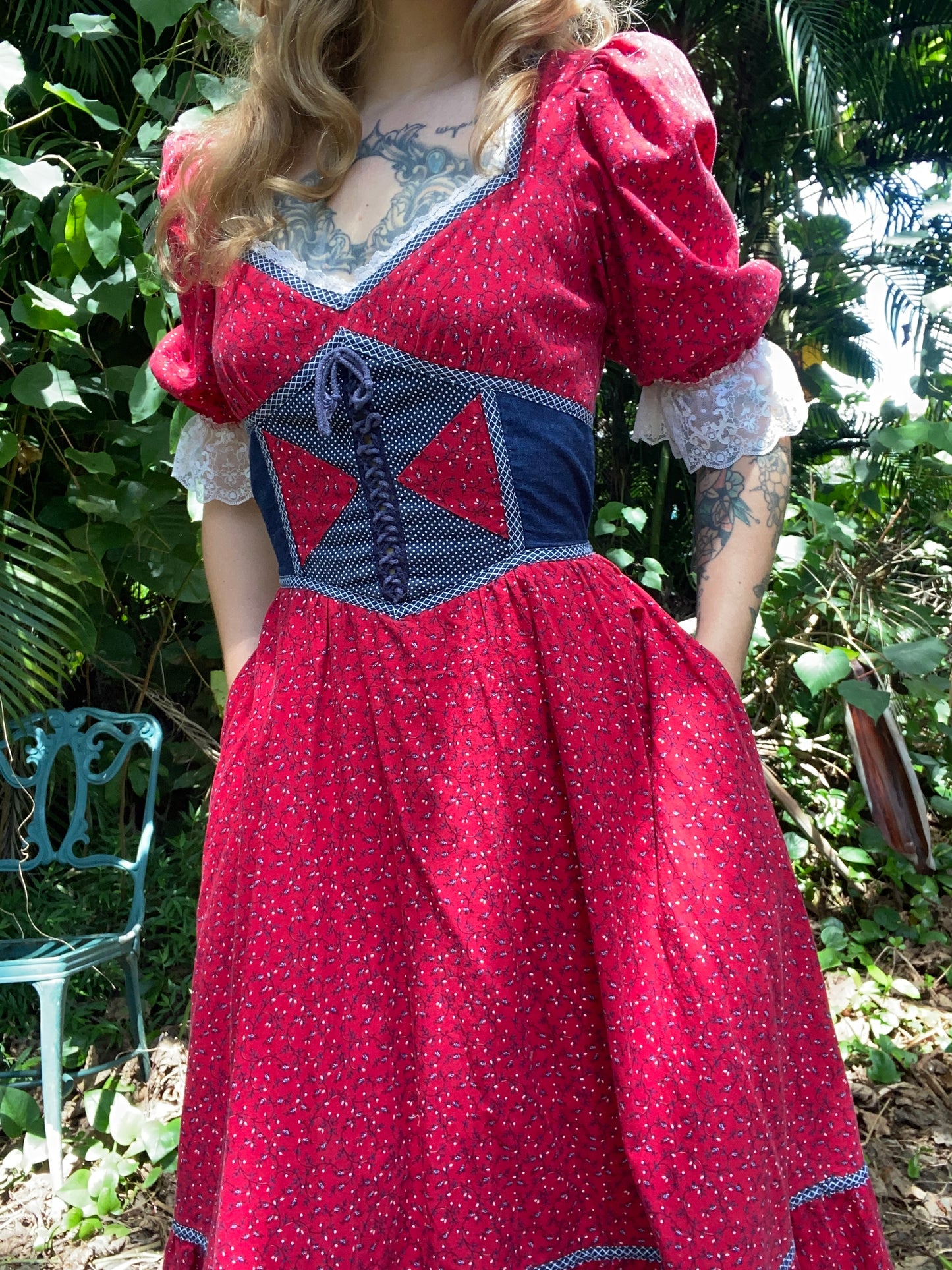 1970s Gunne Sax Red Calico Corset Dress size 11