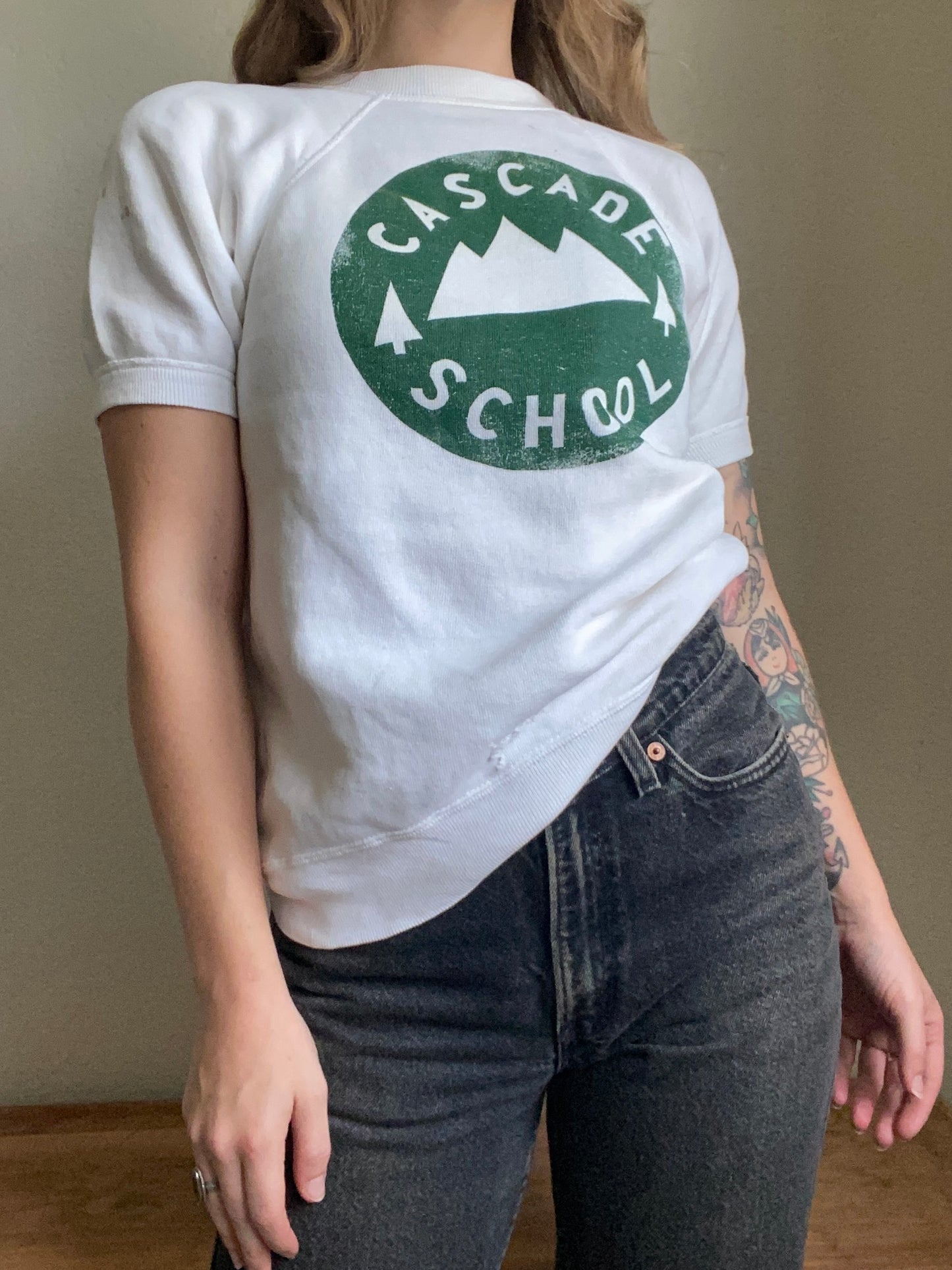 1960s 1970s Cascade Washington School short sleeve sweatshirt