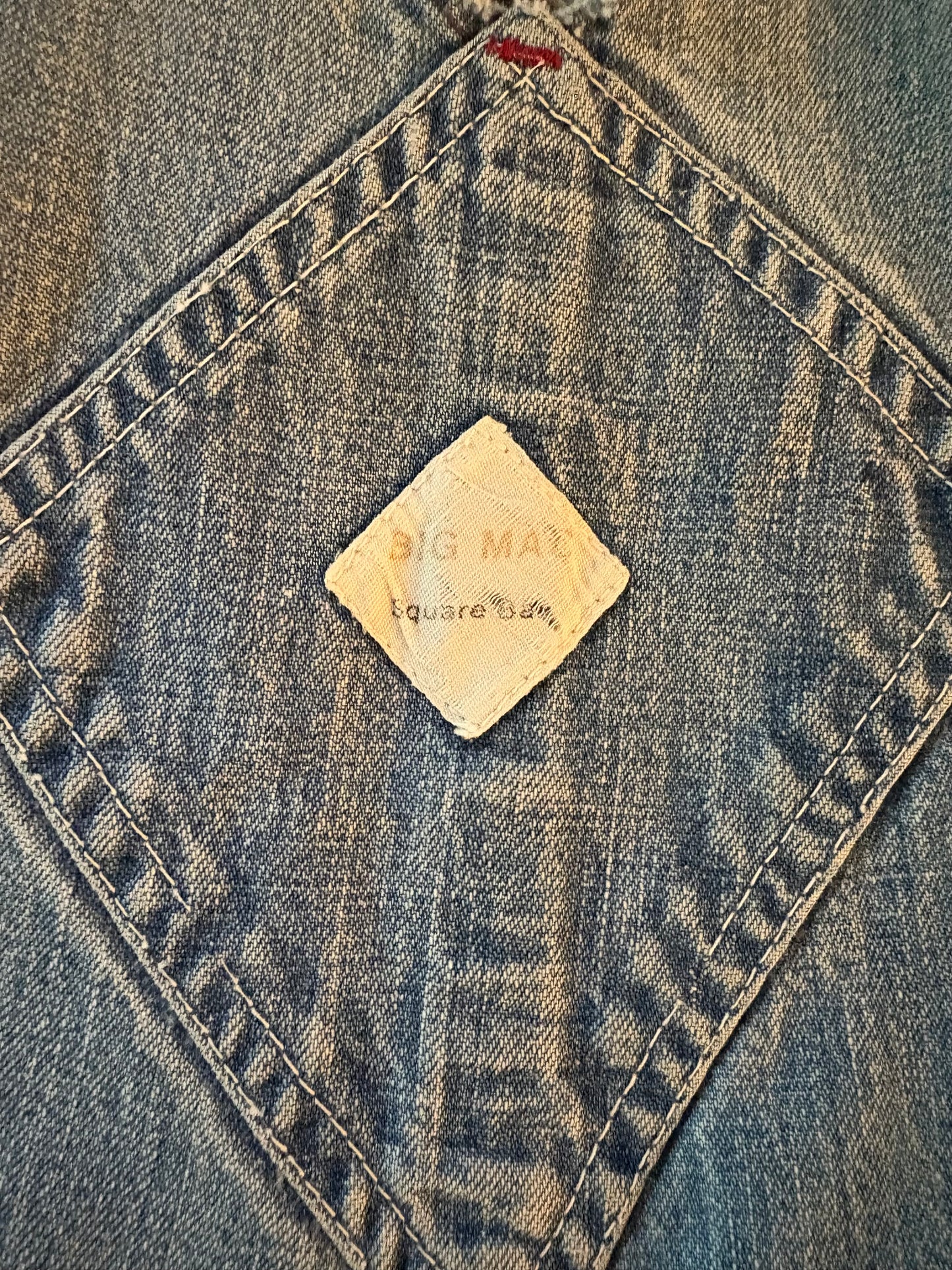 1970s Big Mac light wash denim overalls 32”x31”