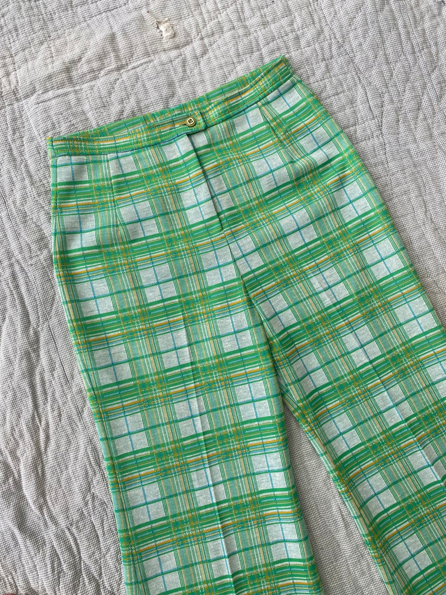 1970s Collegian Plaid Bell Bottoms 30x32