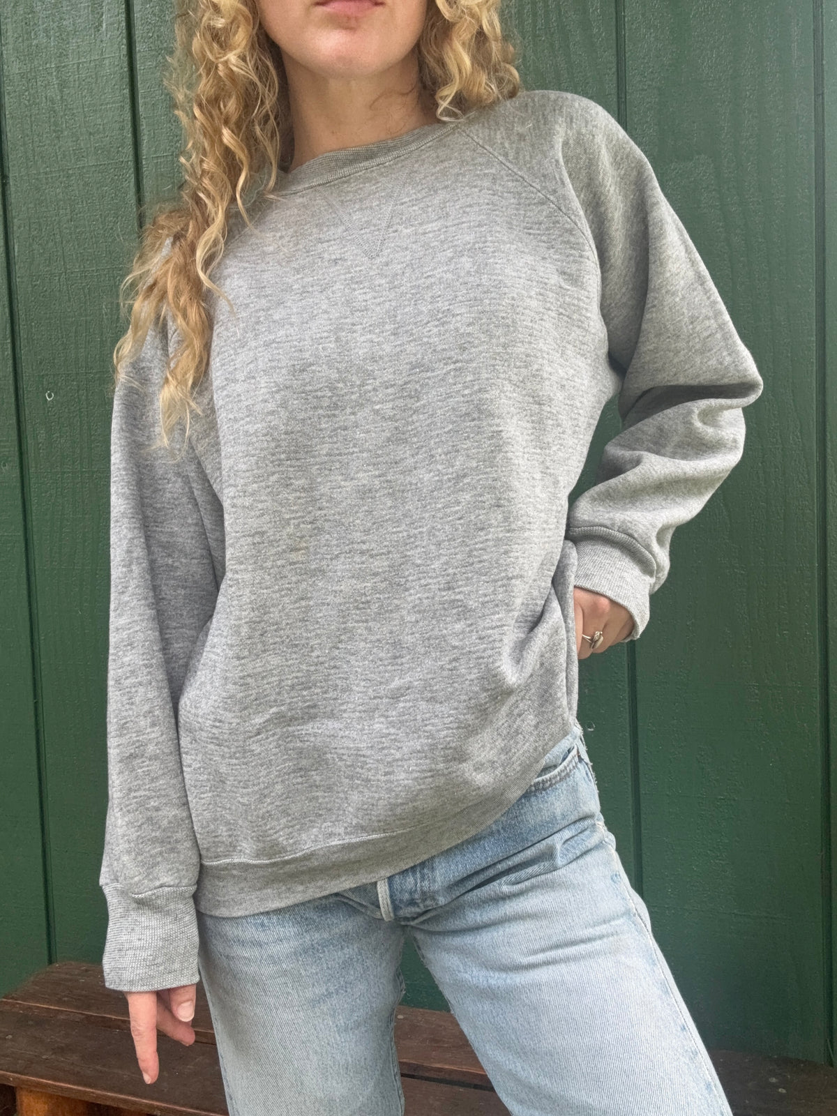 1980s/1990s V stitch Heather grey raglan sweatshirt Large