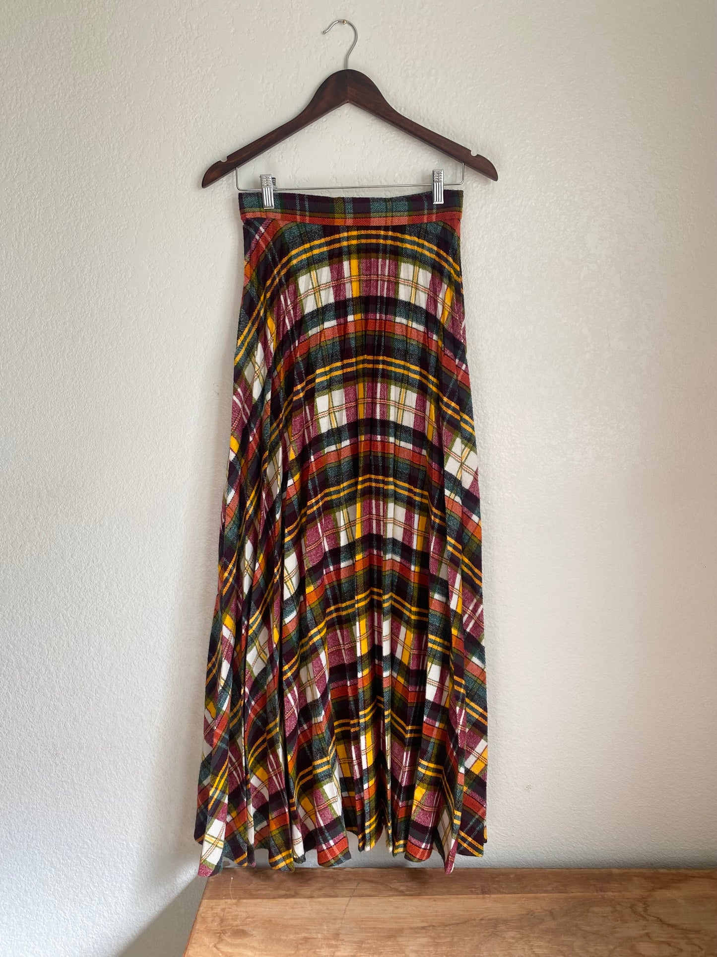 1970s Plaid Pleated Wool Maxi Skirt 27” waist