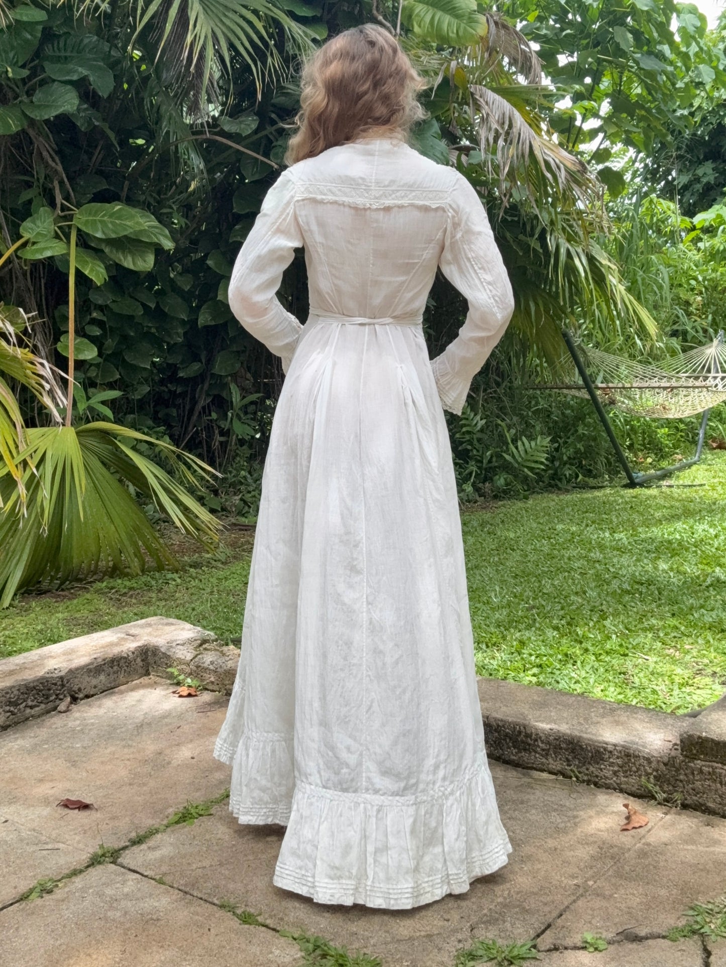 Early 1900s Edwardian Lawn cotton day dress XS/S