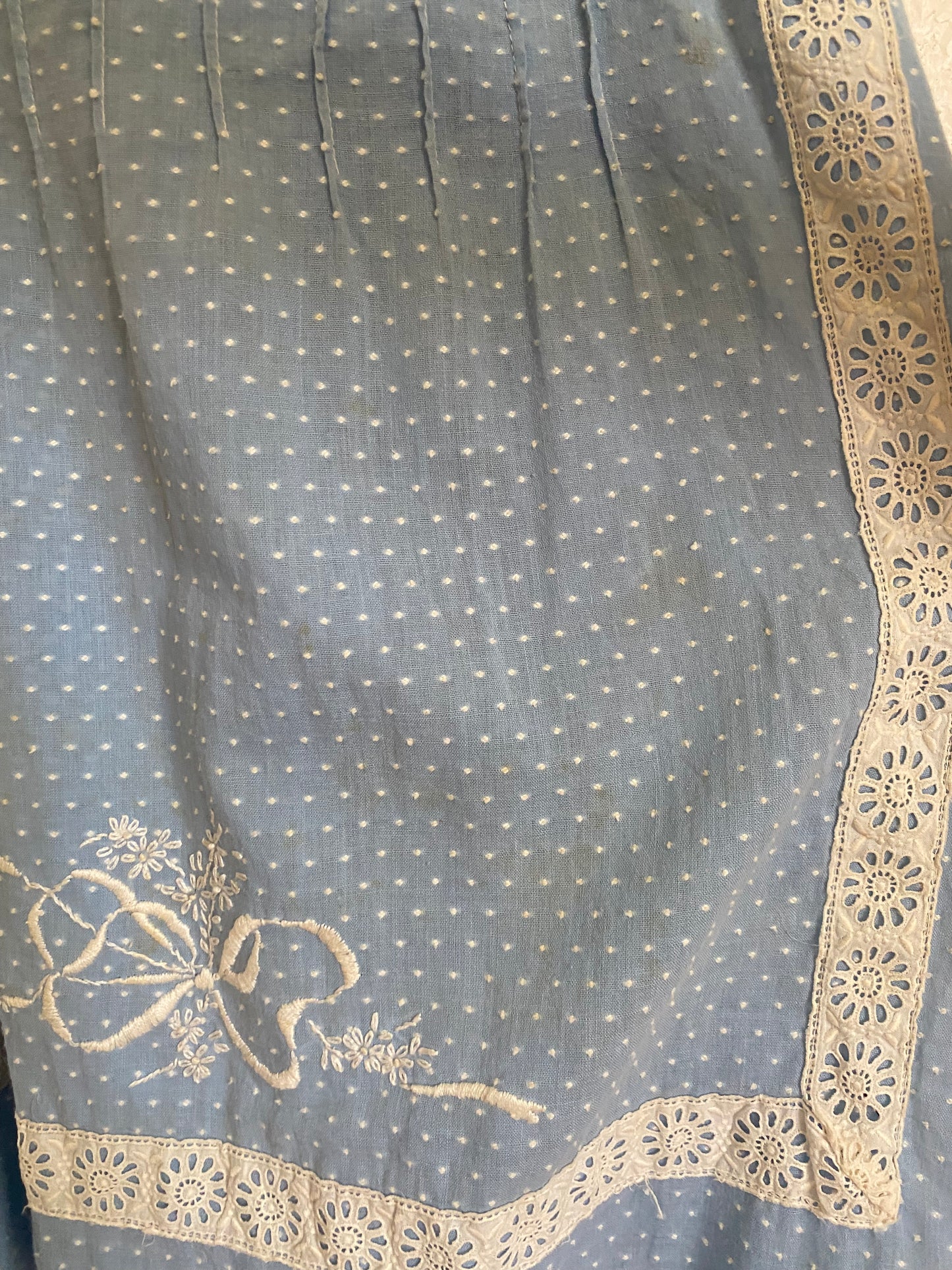 1930s / 1940s Blue Swiss dot embroidered cotton day dress