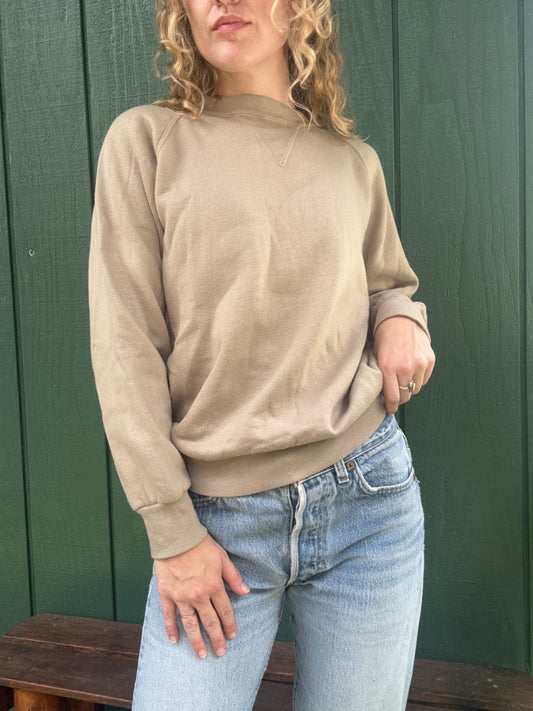 1980s/1990s buttery soft tan v stitch raglan sweatshirt small