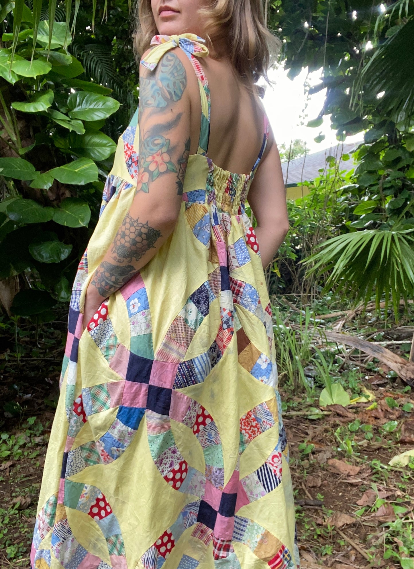 1940s Wedding Ring Feed Sack Quilt Topper Dress