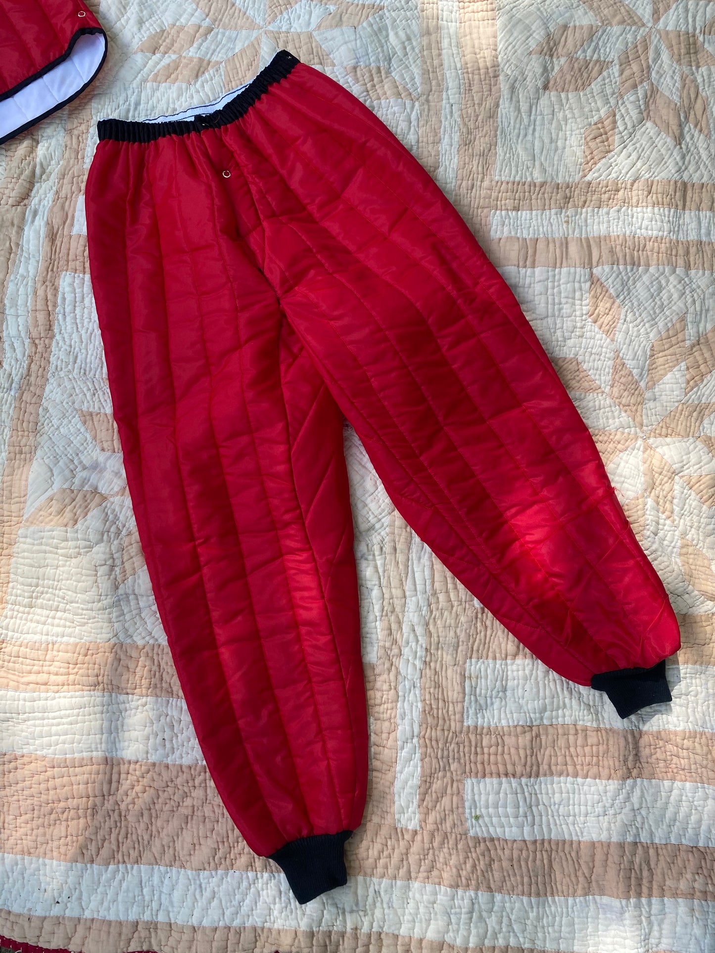 1960s / 1970s Antler Red Dacron Quilted Liner Jacket & Pants Set