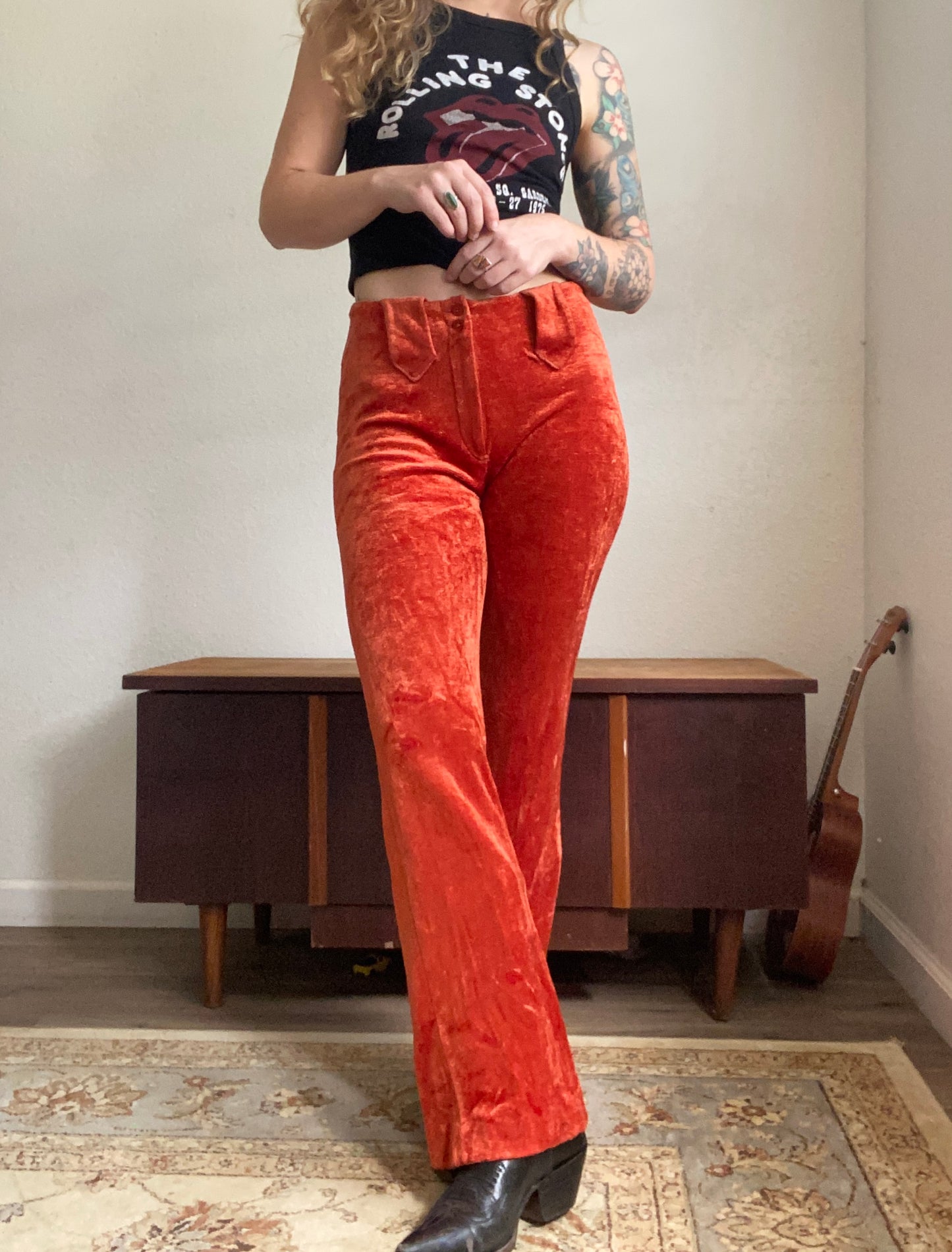 1970s mid rise burnt orange velvet western bell bottom pants 28x31