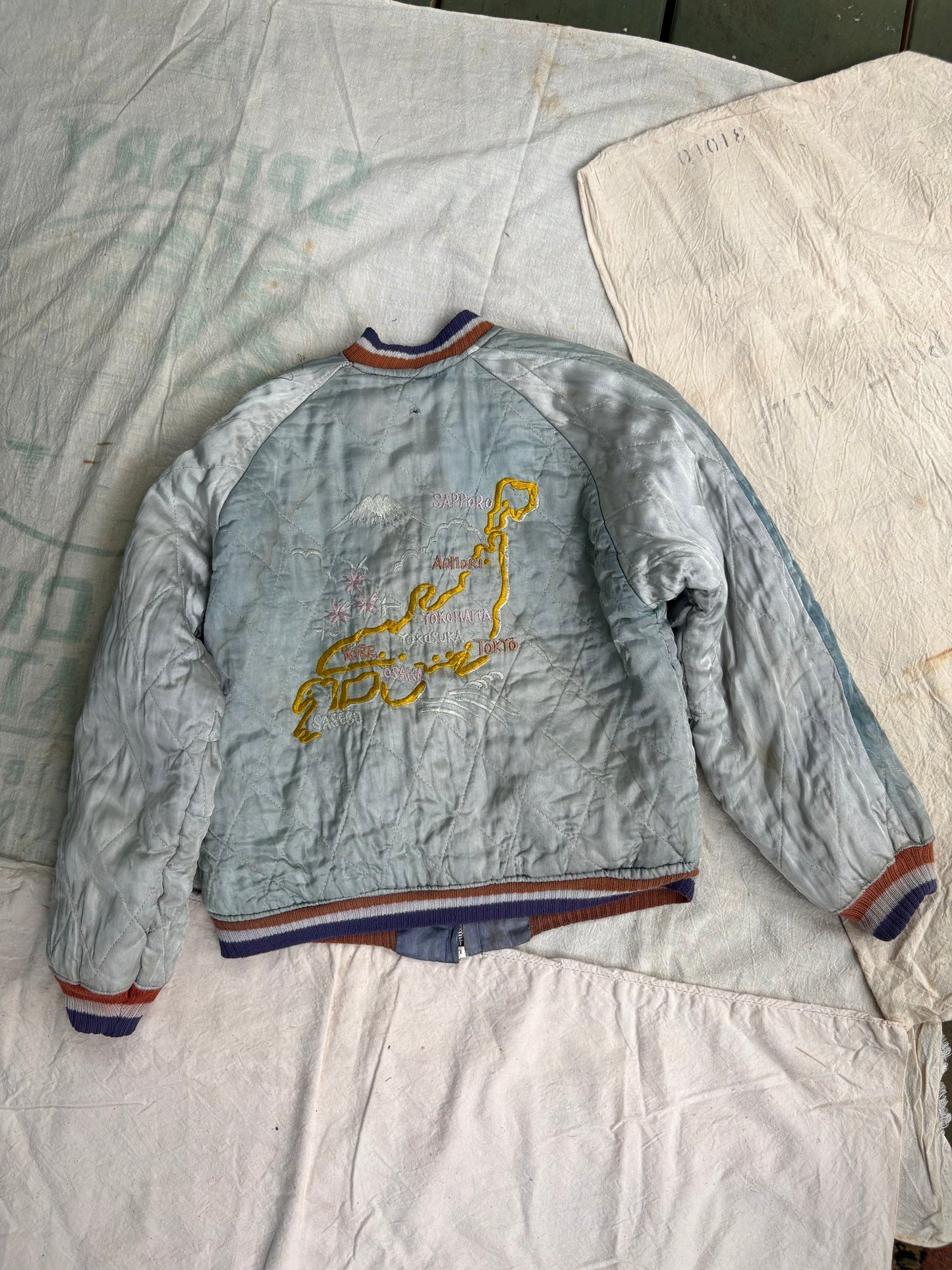 1940s WWII Sukajan Reversible Souvenir Jacket Kids Large or Women’s XS