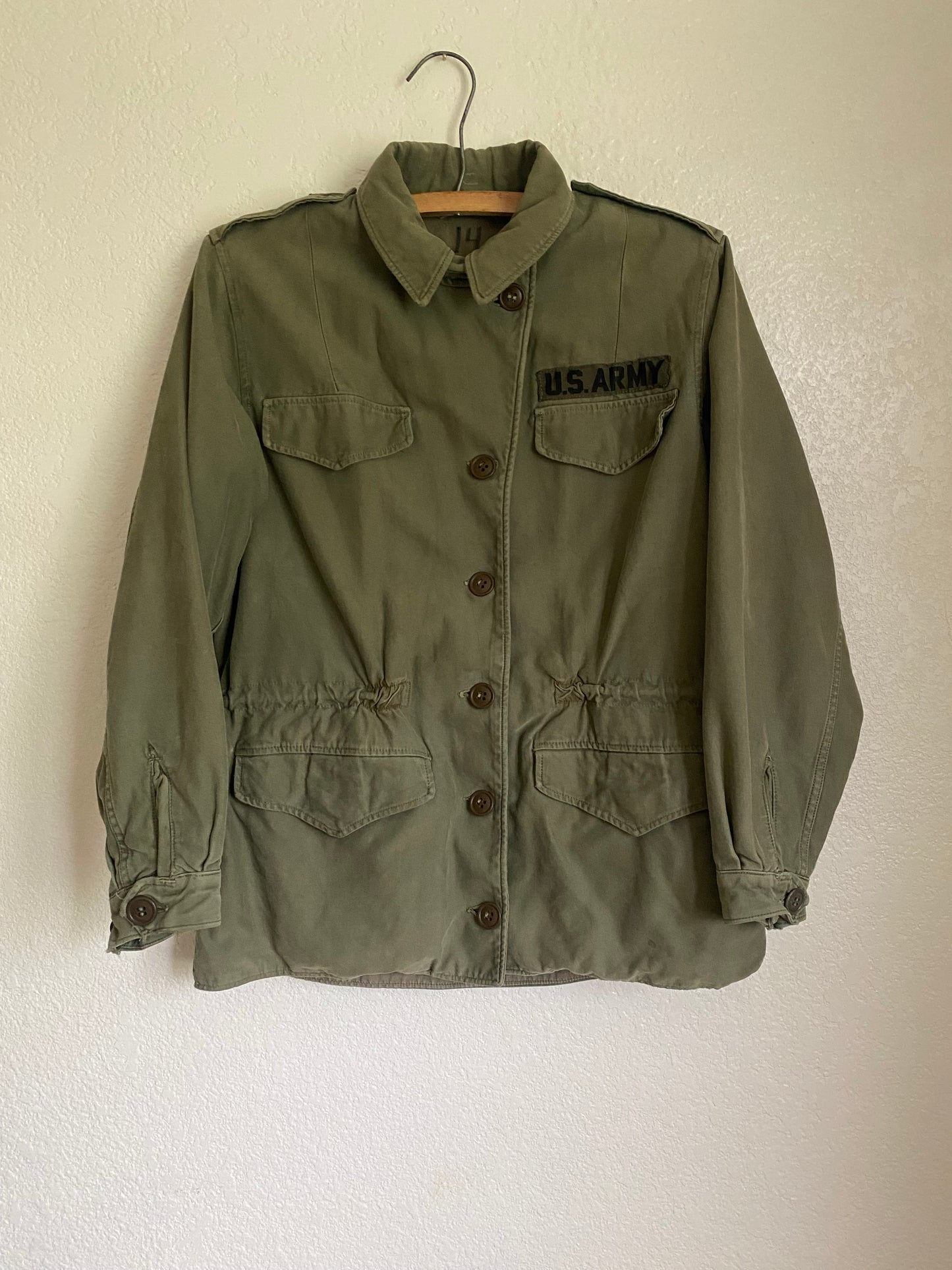 1970s Vietnam Era Women’s Army field coat OG107 small