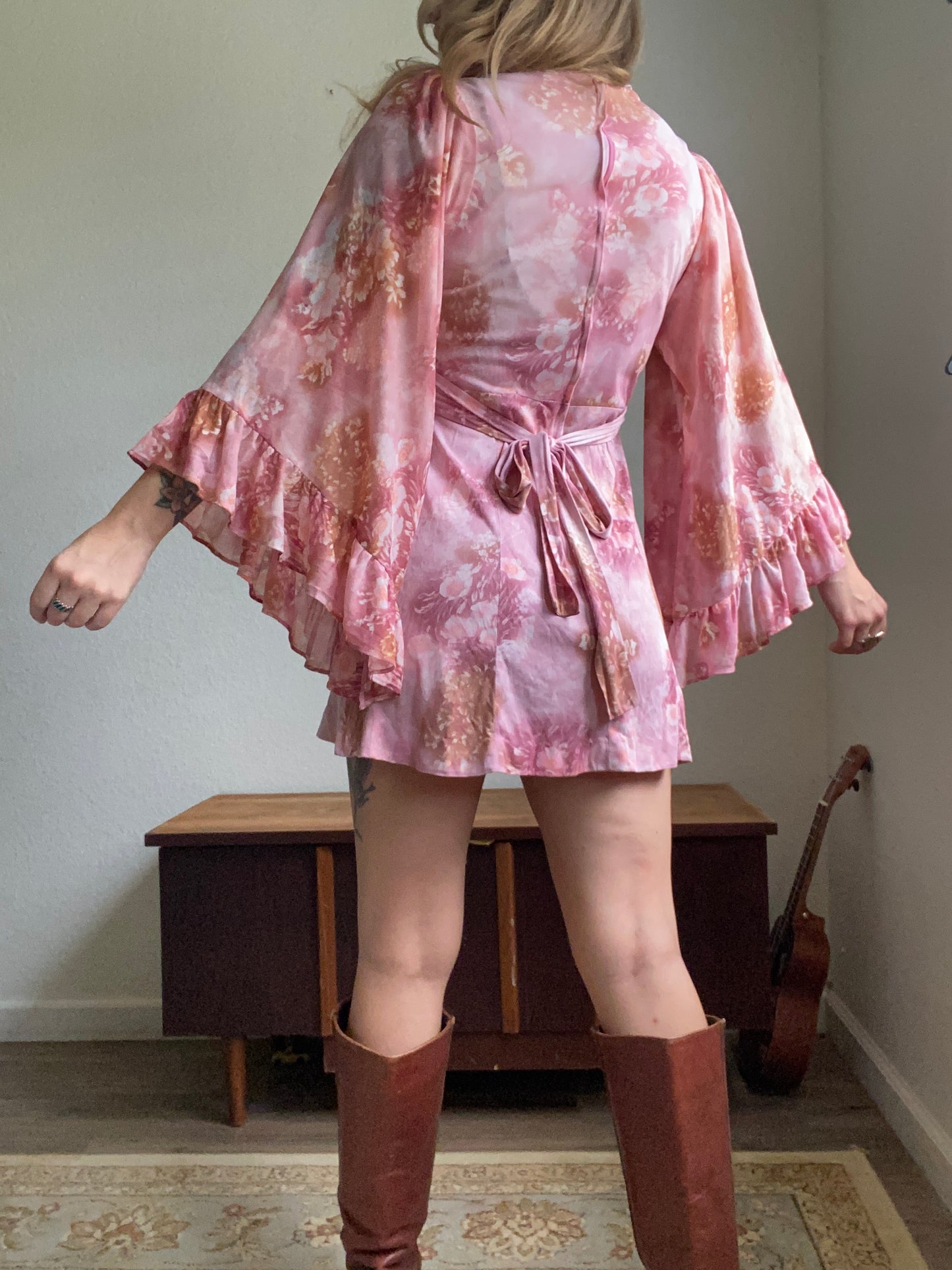 1970s Pink Floral Angel Sleeve Mini dress/ shirt XS S