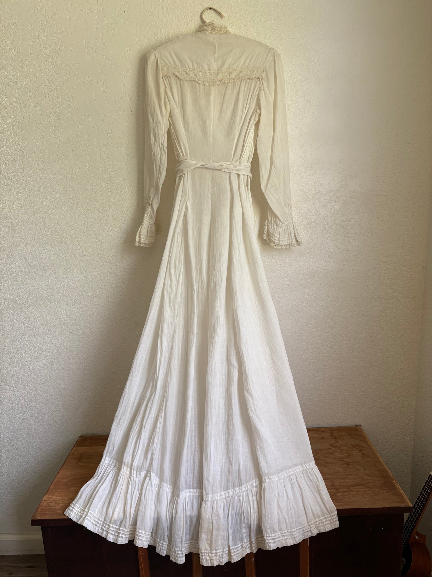 Early 1900s Edwardian Lawn cotton day dress XS/S
