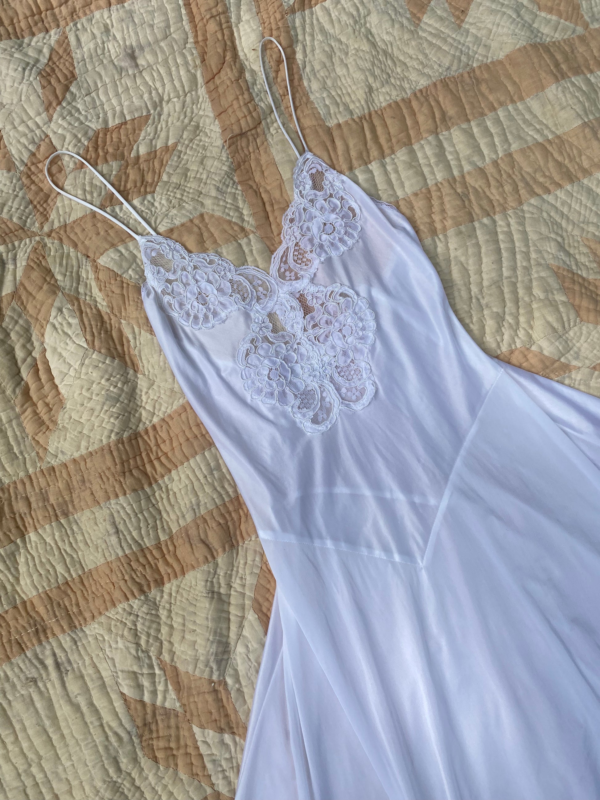 White Bridal Robe and Nightgown Set Peignoir Set Bridal Lingerie