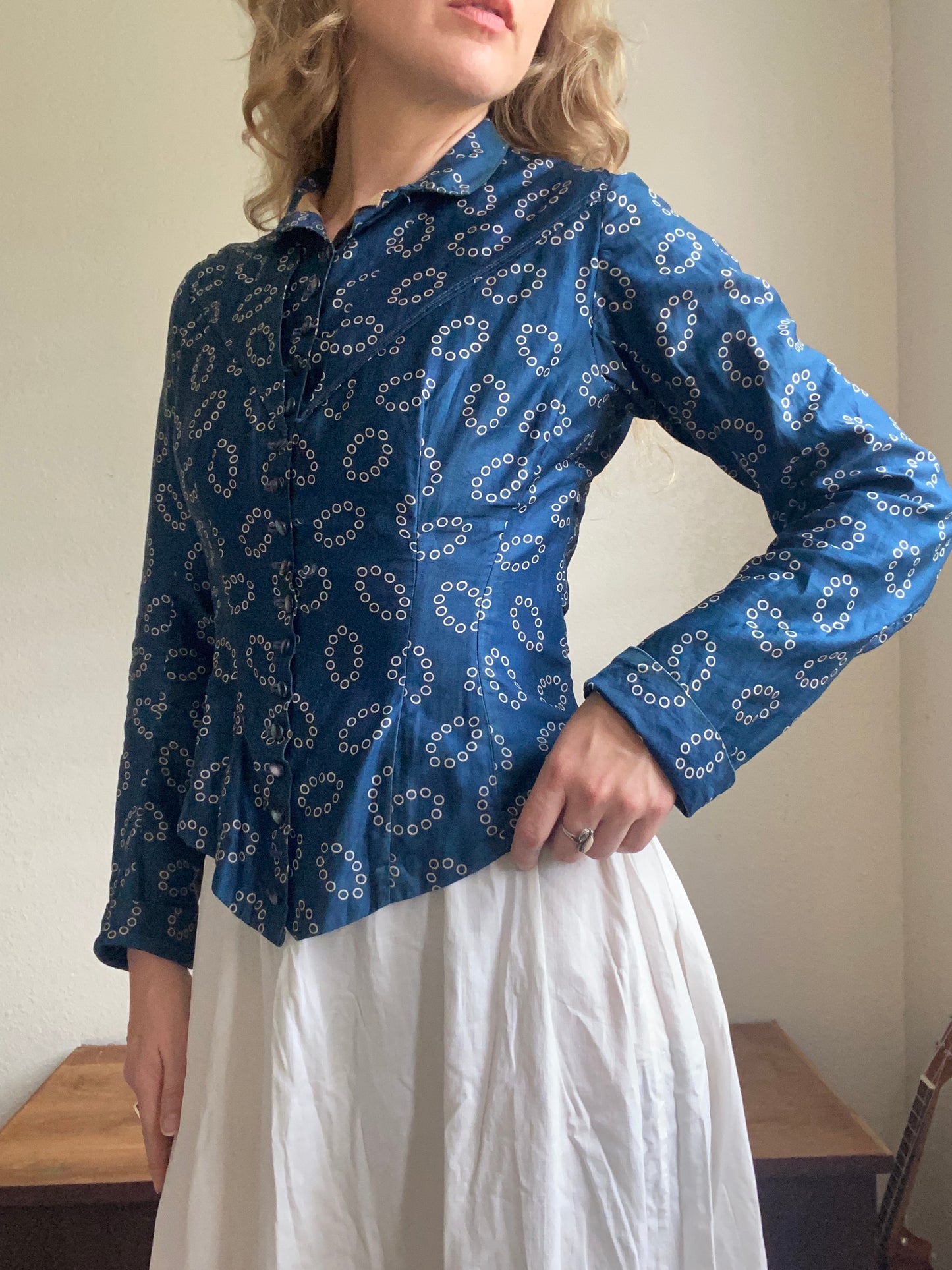 Late 1800s Early 1900s Antique Blue Cotton Calico Bodice Blouse