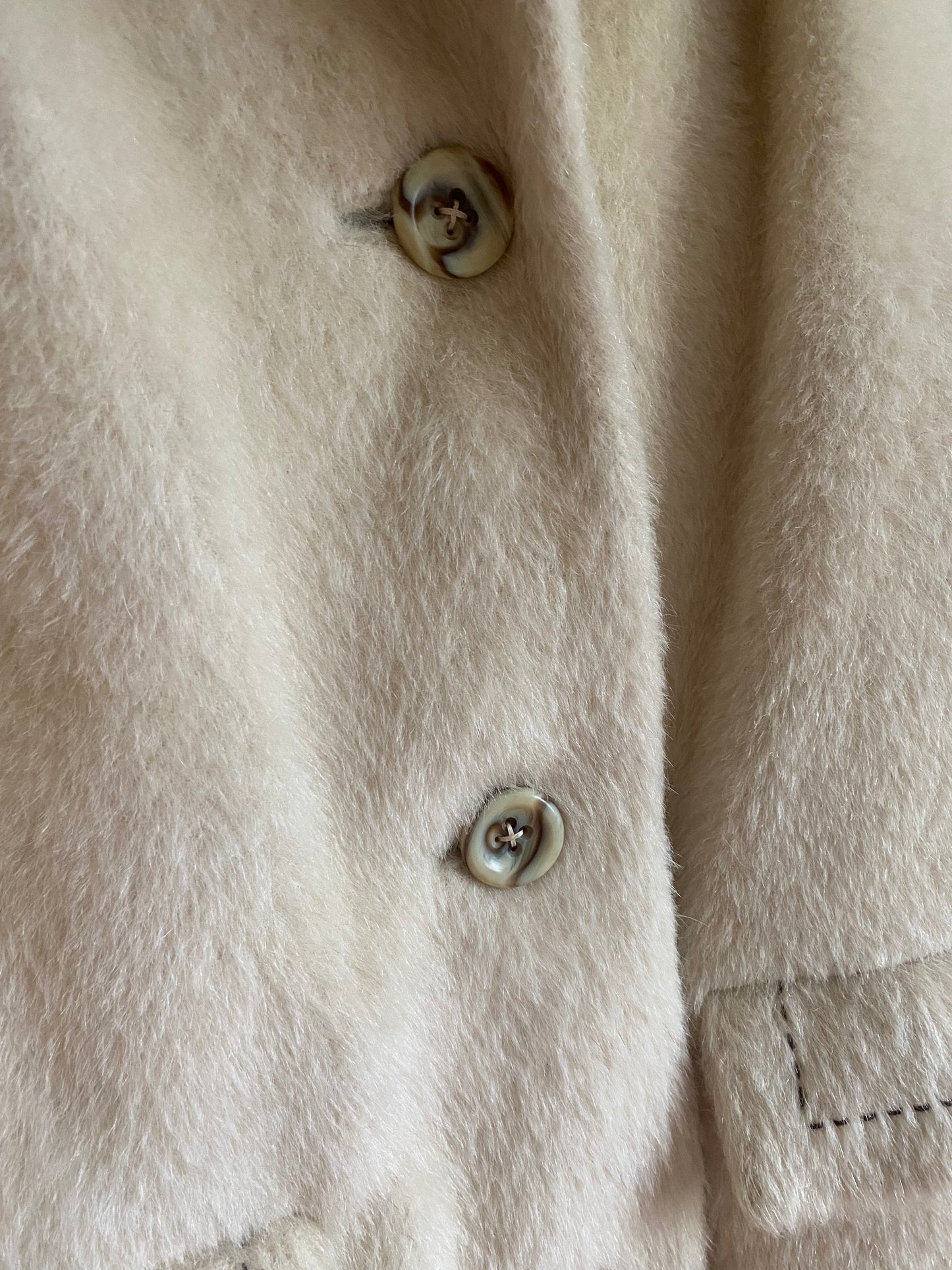 1960’s Miss Smith Ivory Luxury Mohair coat