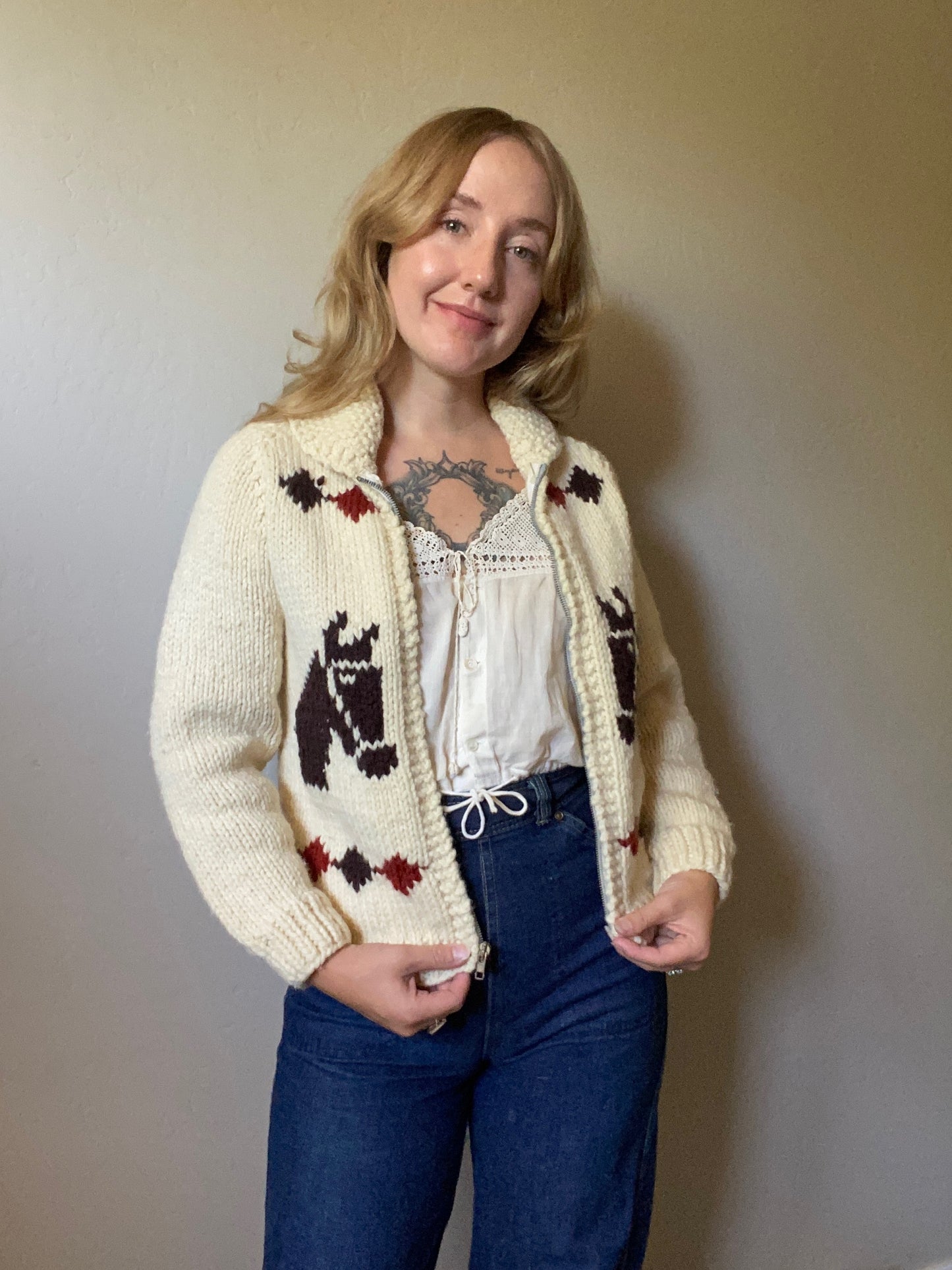 60s/70s Hand Knit Horse Shawl Sweater