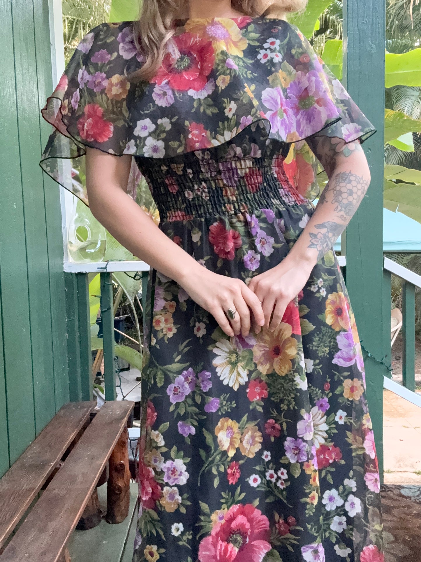 1970s Poppy Floral Print Shawl Maxi Dress Small Long