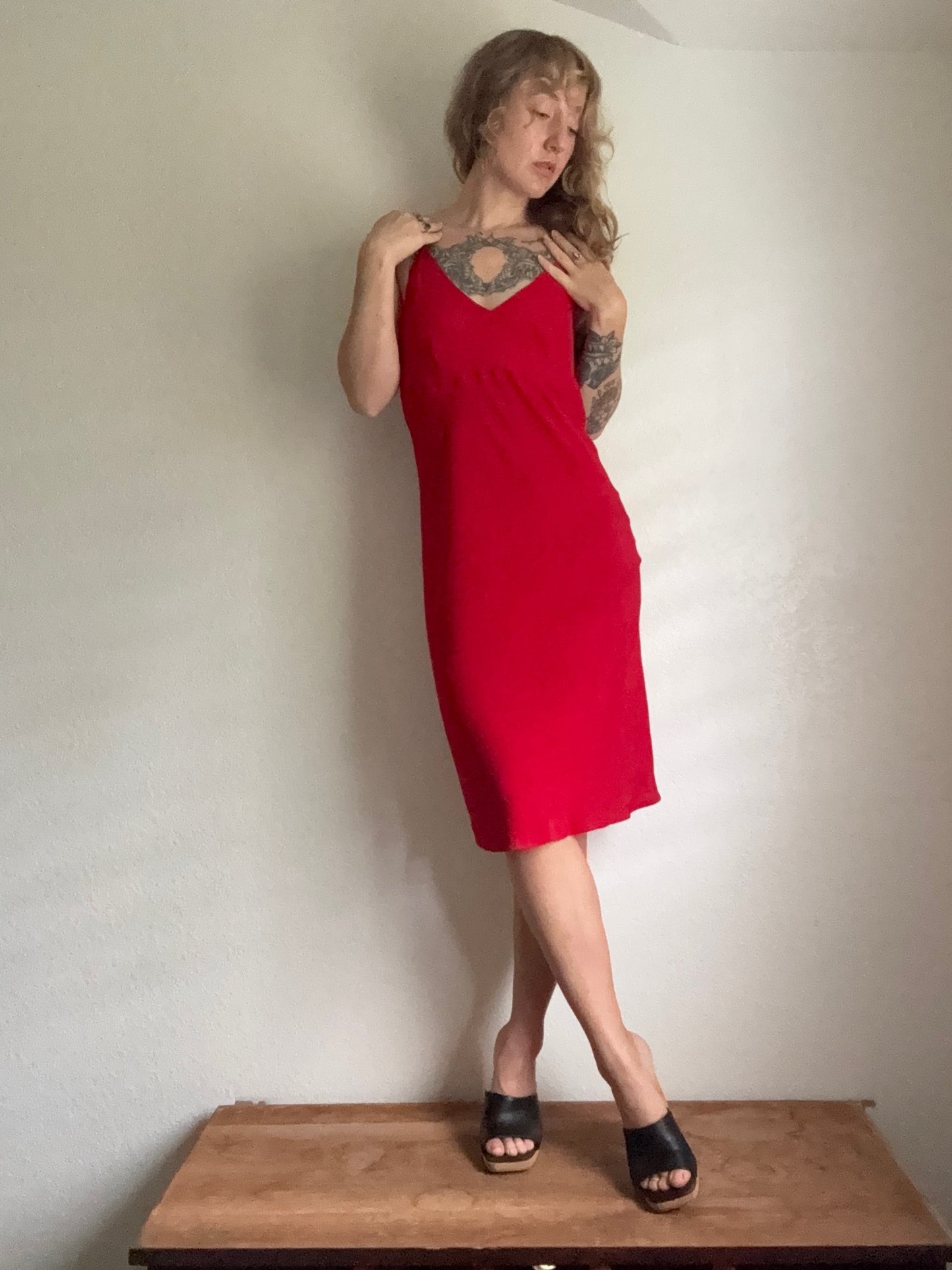 1990s Kamellia by P.R. Red Cocktail dress Medium