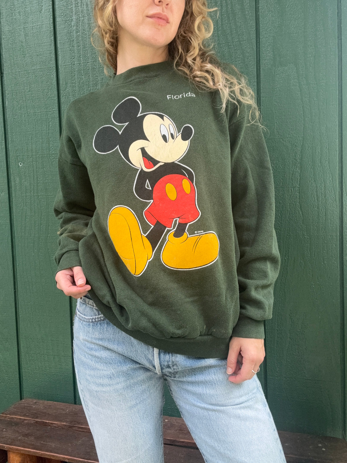 1990s Tultex Disney Mickey Mouse Florida green sweatshirt Medium