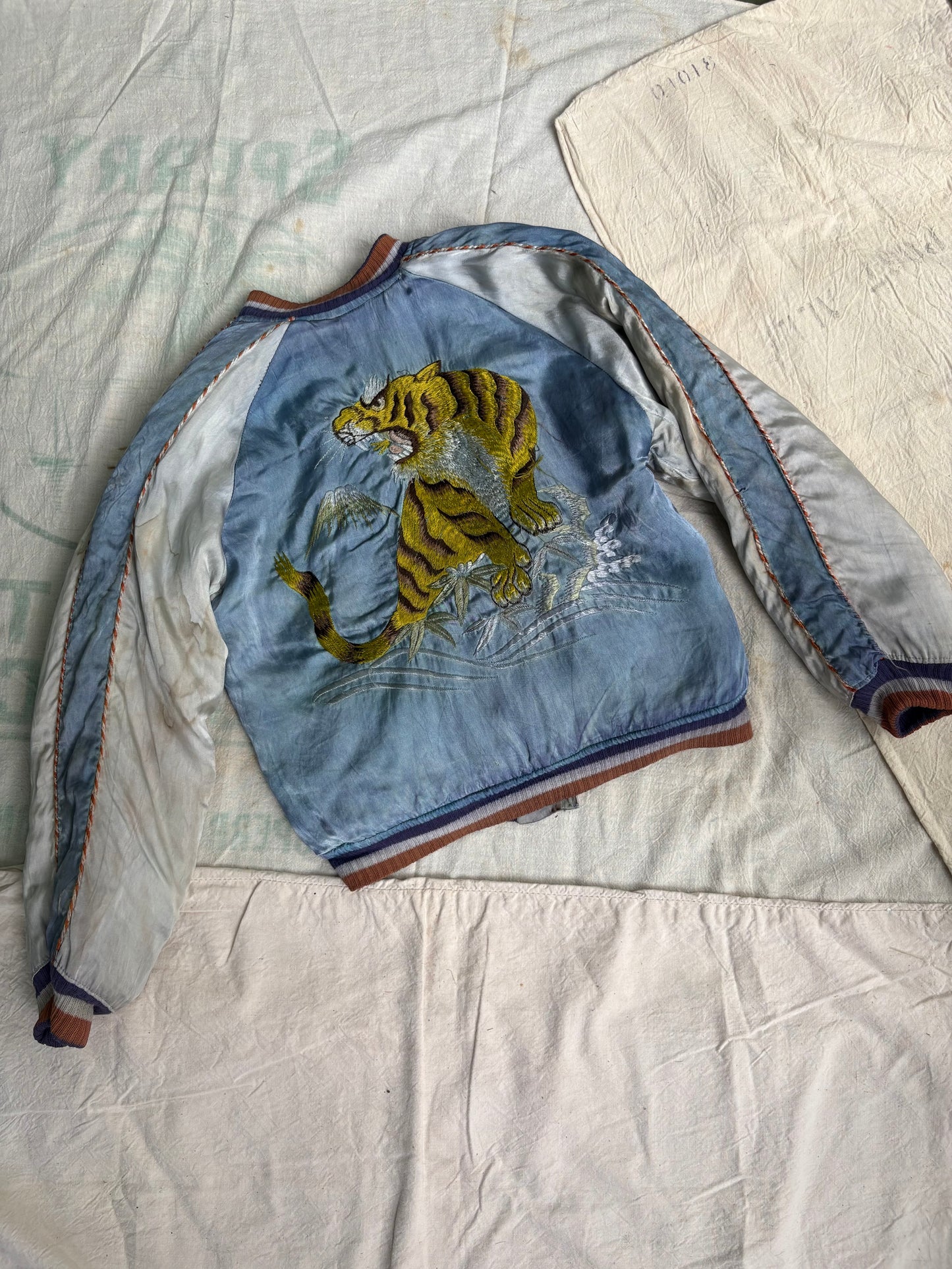 1940s WWII Sukajan Reversible Souvenir Jacket Kids Large or Women’s XS