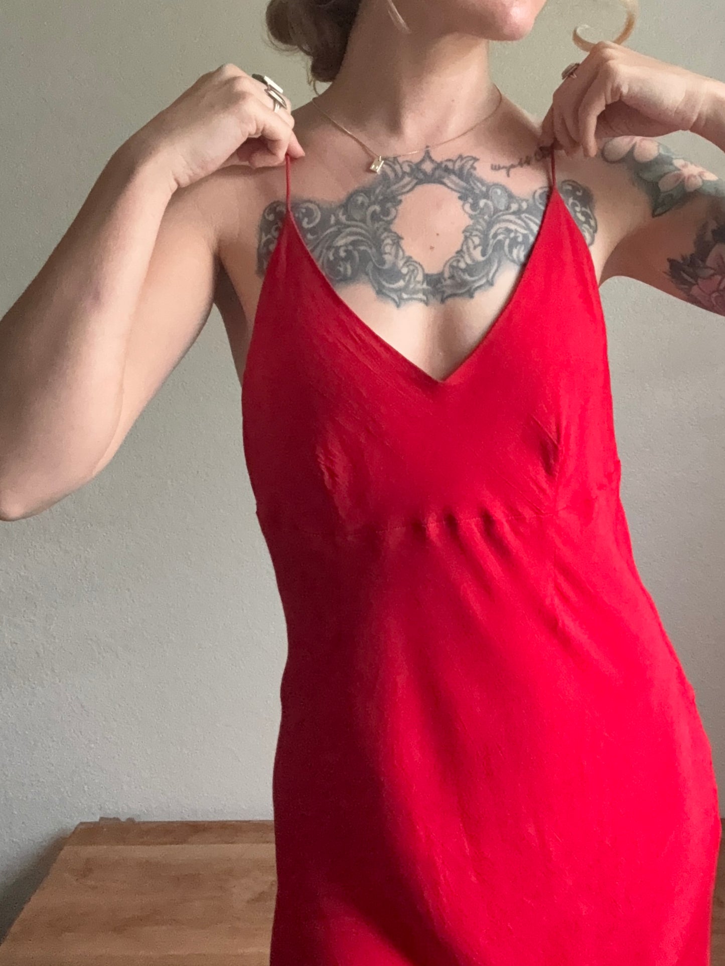 1990s Kamellia by P.R. Red Cocktail dress Medium