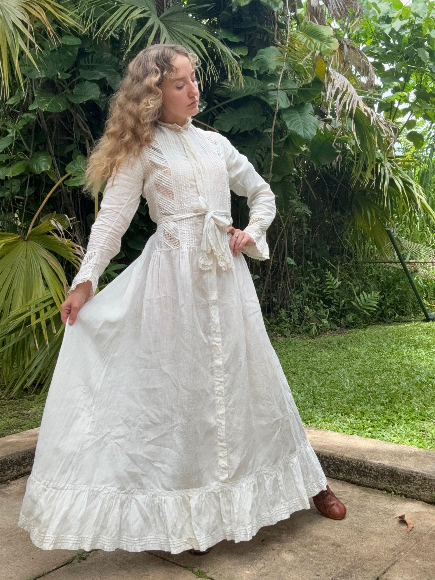 Early 1900s Edwardian Lawn cotton day dress XS/S