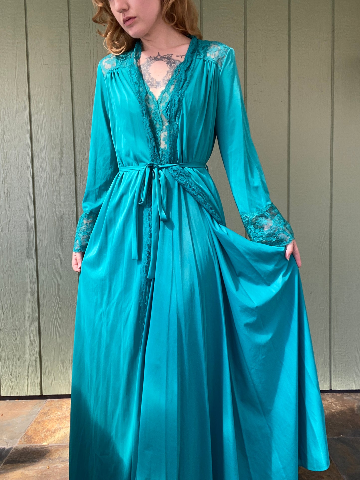 70s/80s Turquoise Olga Peignoir Grand Sweep Nightgown And Robe 9687 9702